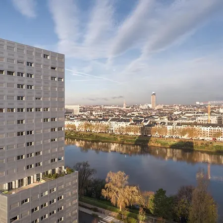 Skyflow - Sur L'Ile De Nantes Extérieur photo