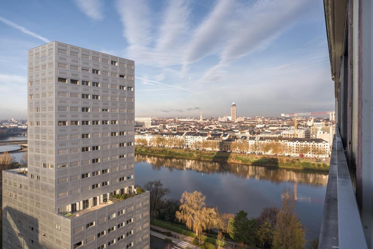 Skyflow - Sur L'ile De Nantes
